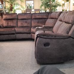 Brand New 110" x 99" Gray Linen Manual Reclining Sectional With Cup Holders