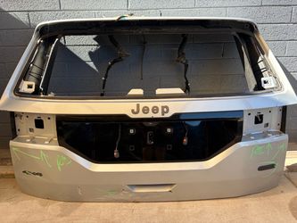 Jeep Cherokee Rear/Tail Gate Trunk Hatch Lid