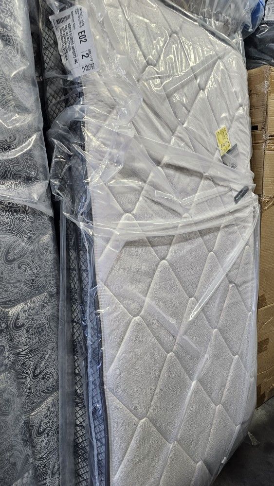 Twin Euro Pillowtop NEW mattress