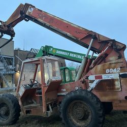 Skytrak 8042 Telehandler 