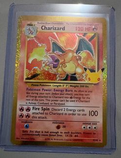 Pokemon 30th Classic Charizard