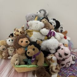 JUSTICE PETS. Plushies
