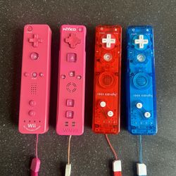 Nintendo Wii controllers