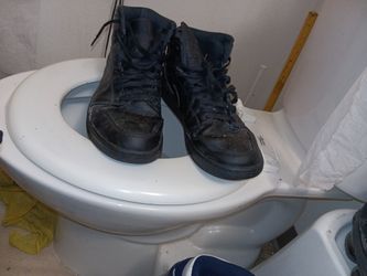 Nike Jordans  Mids Air Force1