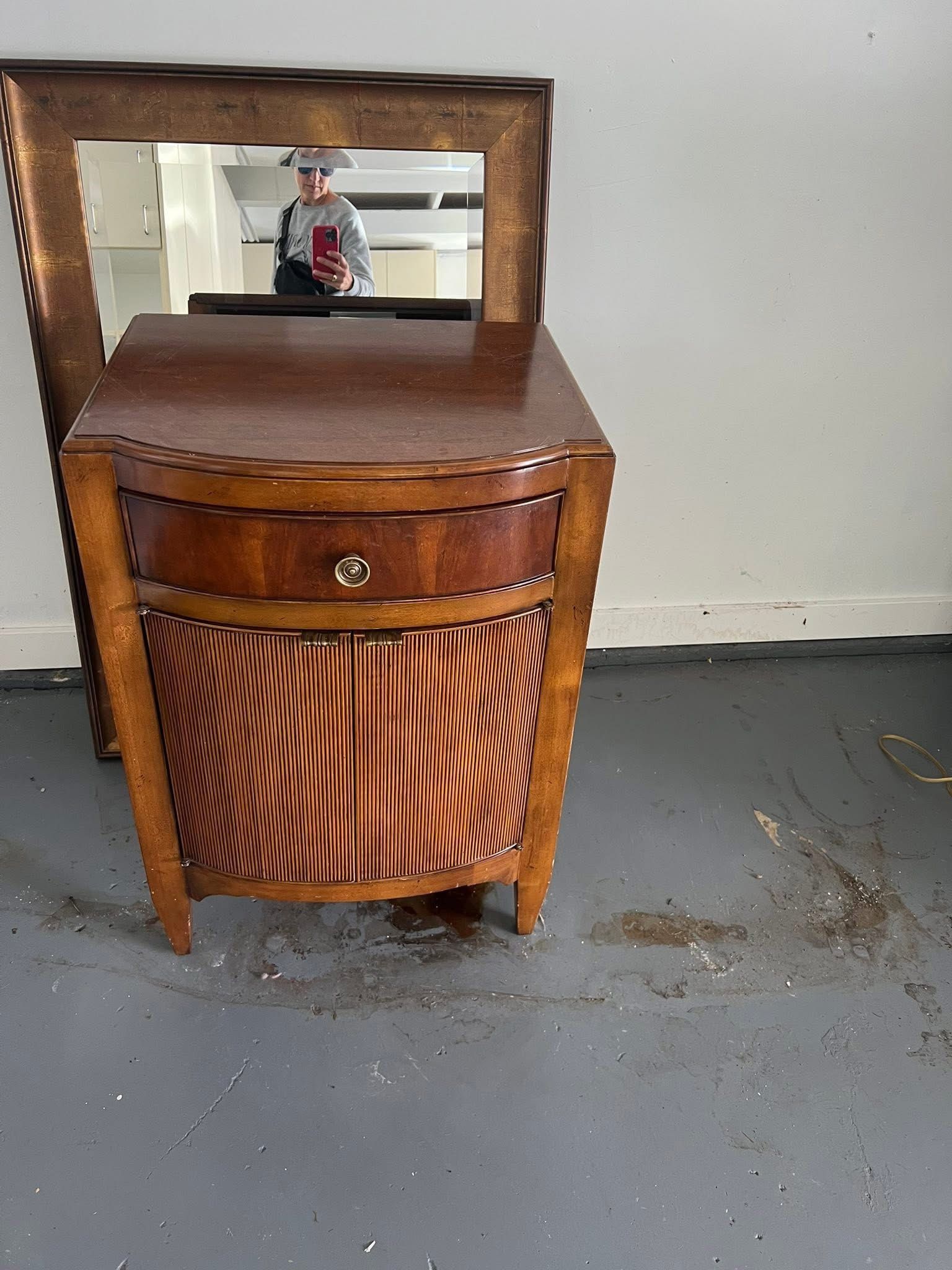 Bedside/end Table