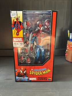 Marvel MAFEX No.185 Spider-Man (Classic Costume Ver.) Action Figure