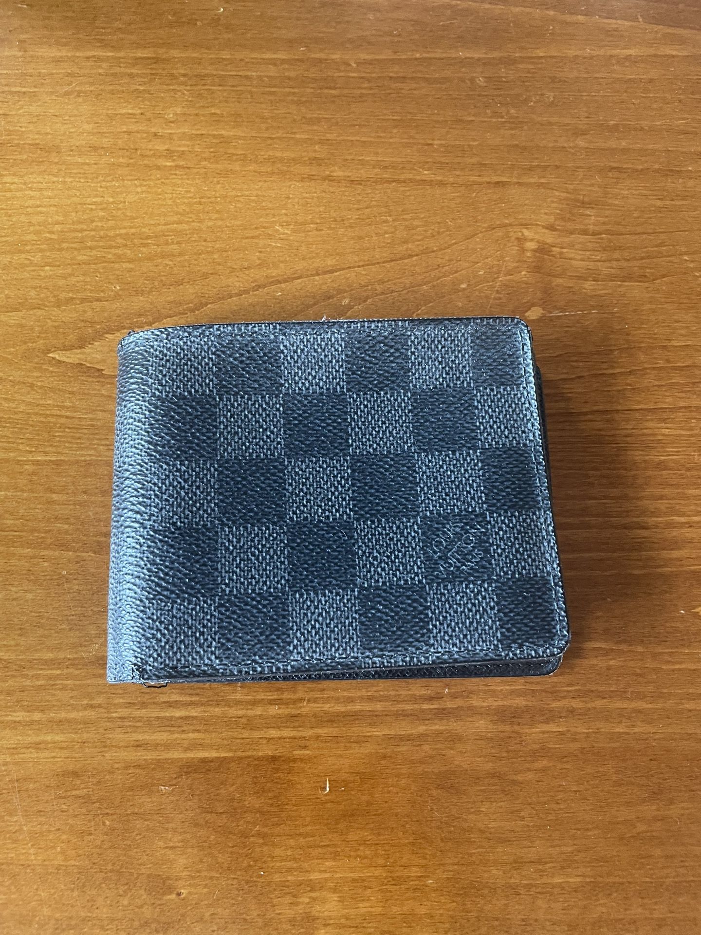 Black/Grey Louis Vuitton Wallet