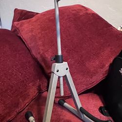 Ingles Adjustable Violin and Viola Stand - USED