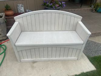 Suncast Bench storage