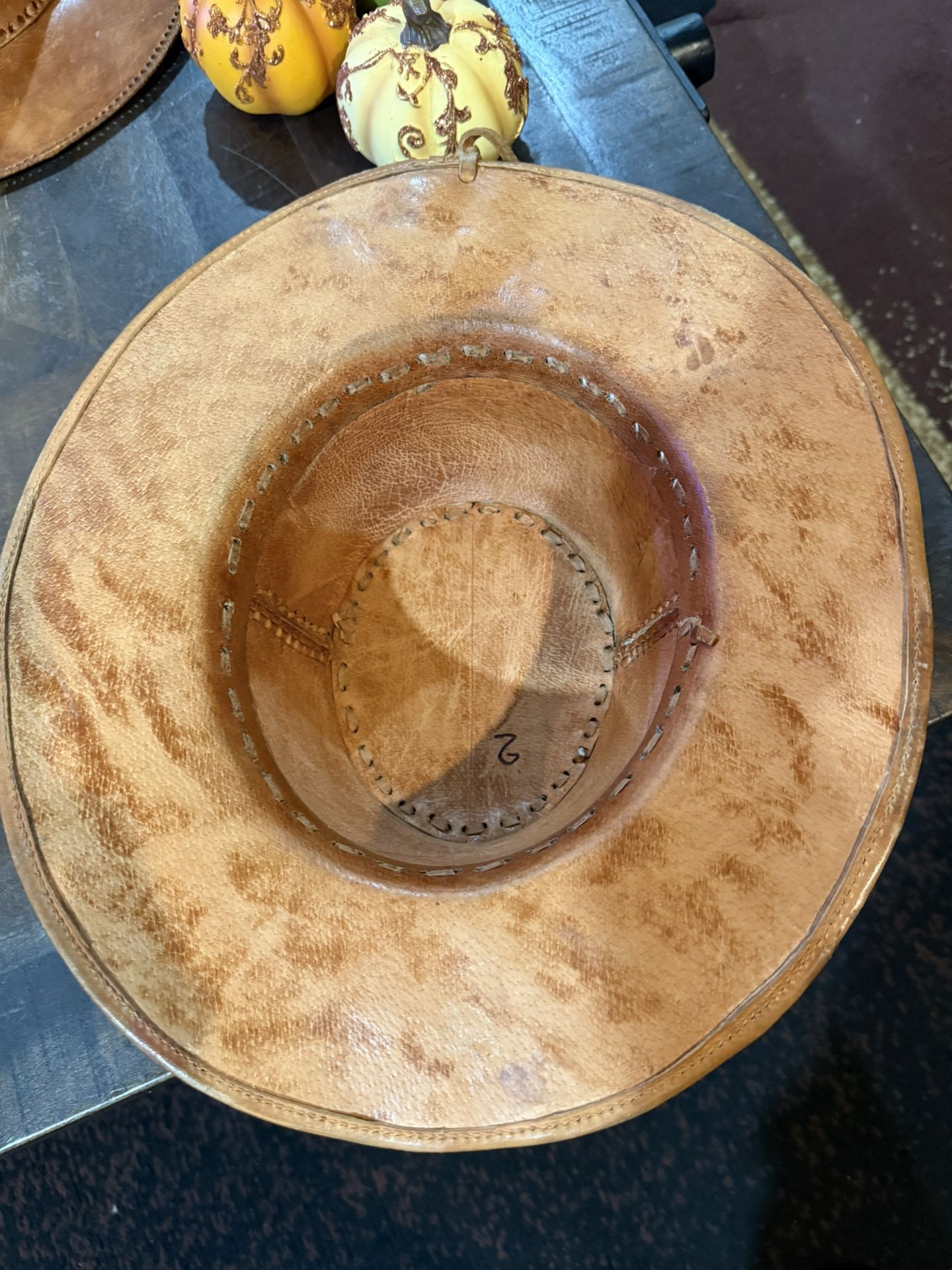 New Cowhide Chuupul Leather Hat - ajaykongumatrimony.com display picture 2