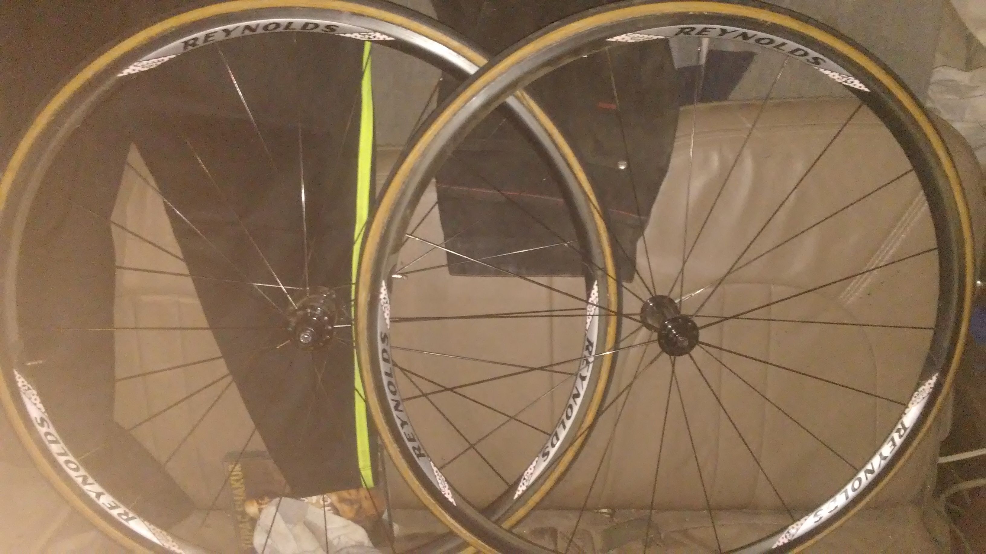 Csrbon fiber reynolds cirro kom tubless racing rims