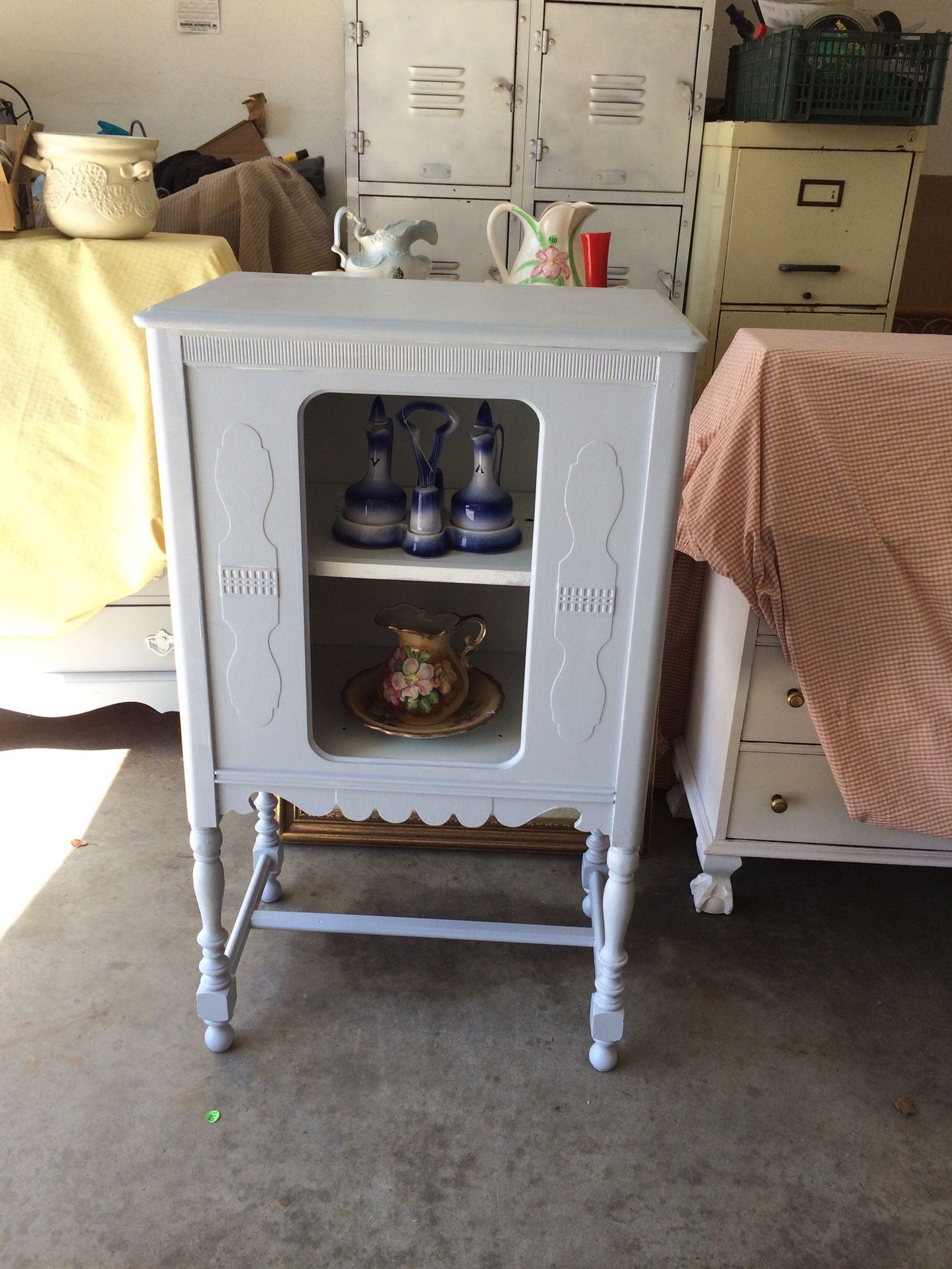 Antique radio cabinet