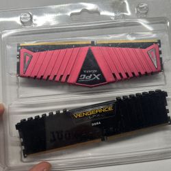 DDR4 Ram 16gb(8gbx2) 2400MHz Xpg + Corsair
