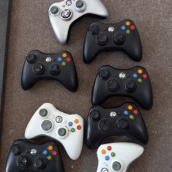 Xbox 360 Controllers READ DESCRIPTION 