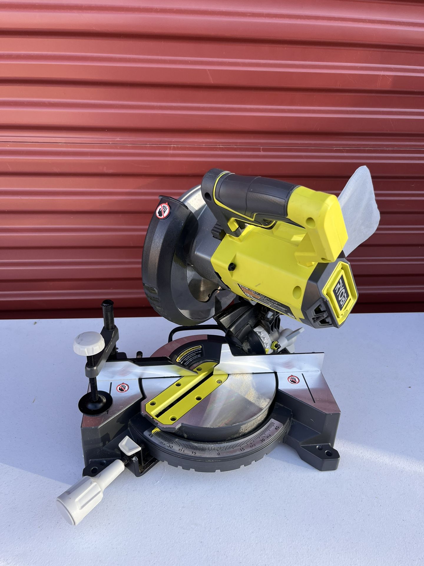 RYOBI ONE+ 18V Cordless 7-1/4 in. Compound Miter Saw (Tool Only) for Sale  in Addison, TX OfferUp