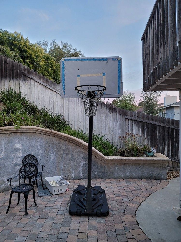 Free Basketball Hoop