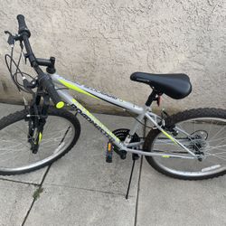 Roadmaster Granite Bike 18 Speed 24”