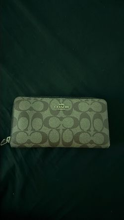 Coach wallet