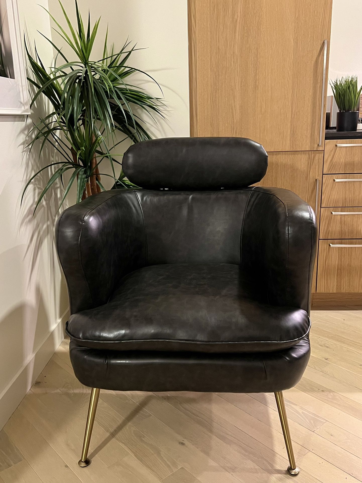 Leather Accent Club Chair - GREAT CONDITION