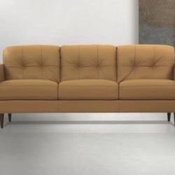 Brand New Genuine Italian Leather Sofa and Love Seat in a Camel Color - Made in Italy 🇮🇹 