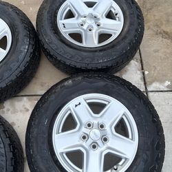 Jeep Gladiator wheels