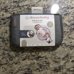 Dreambaby Fold & Go Change Mat