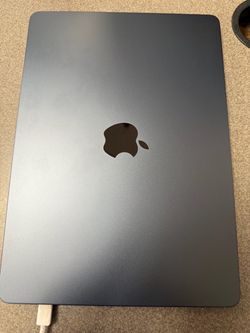 MacBook Air 13”