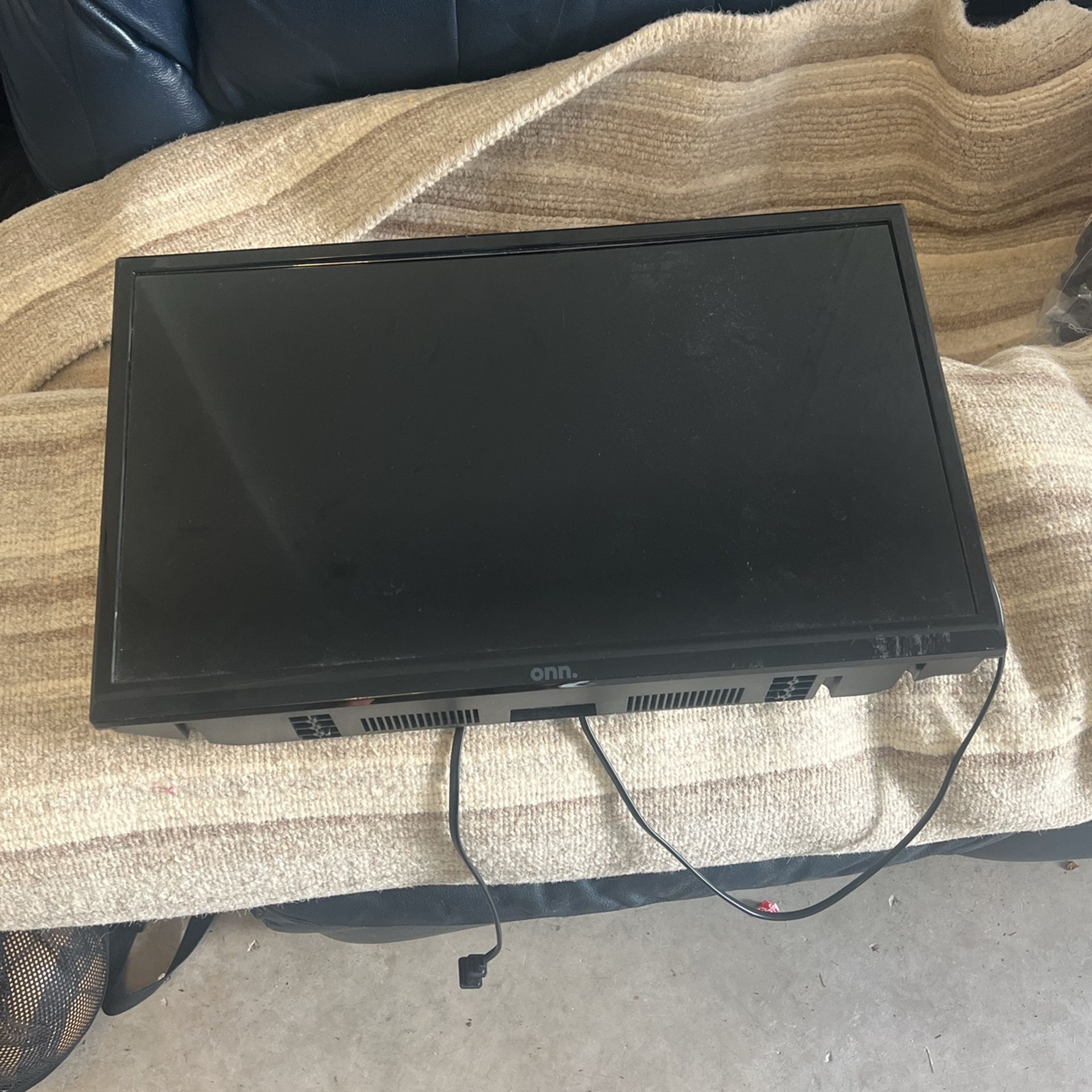 TV/PC Screen 16’