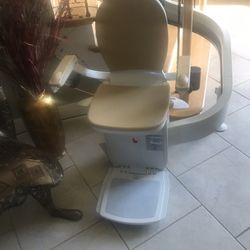 Left Hand Stair Lift
