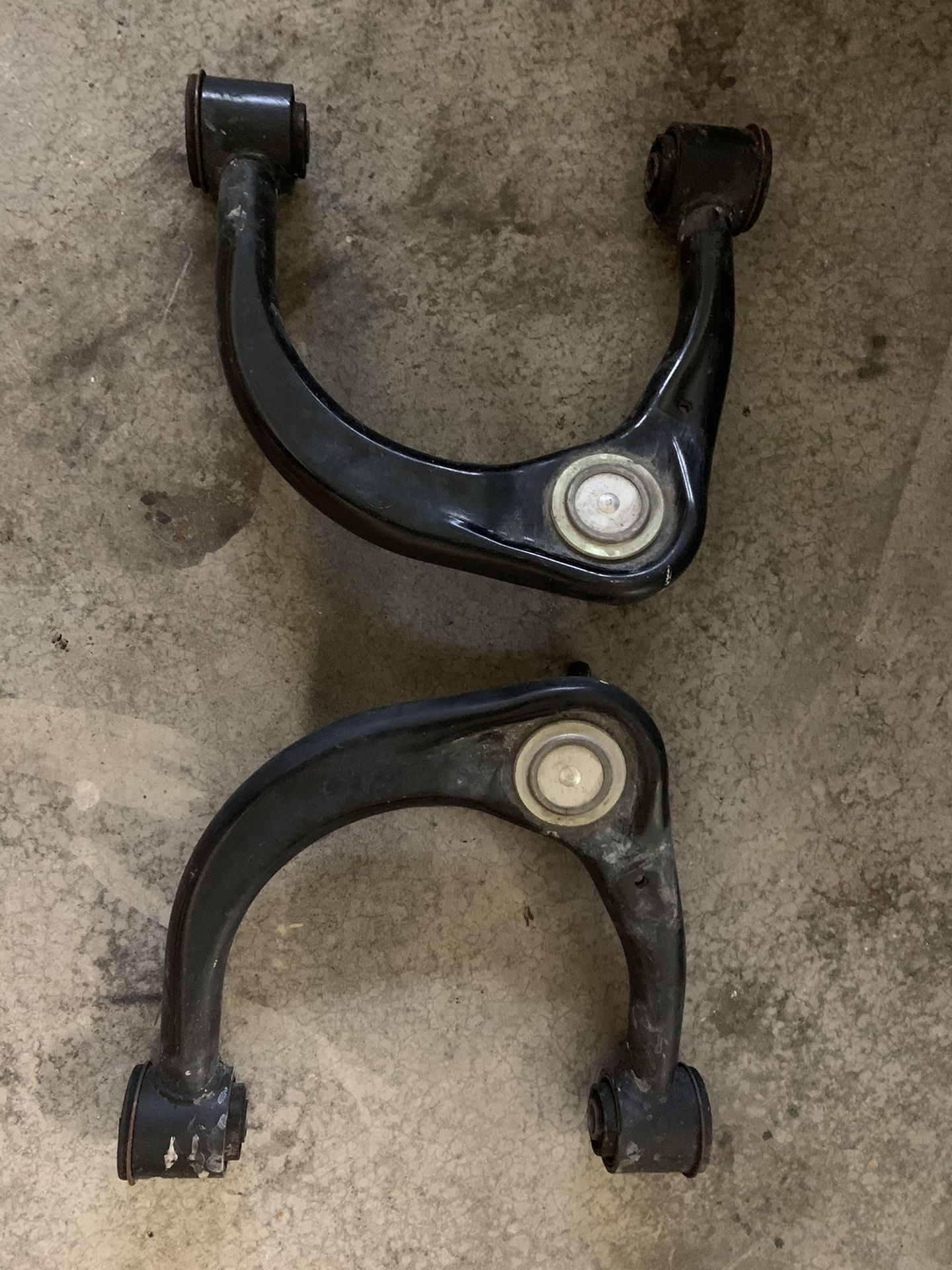 2015 Toyota Tacoma Stock Upper Control Arms