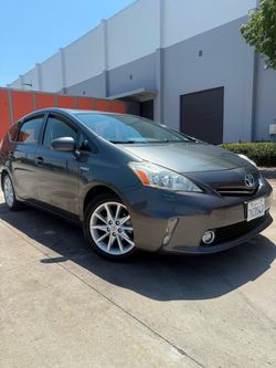 2013 Toyota Prius V