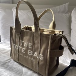 The Canvas Small Tote Bag - Marc Jacob