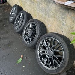 Niche Gamma 18” Rims 5x12  Wrapped in New Michelin Tires