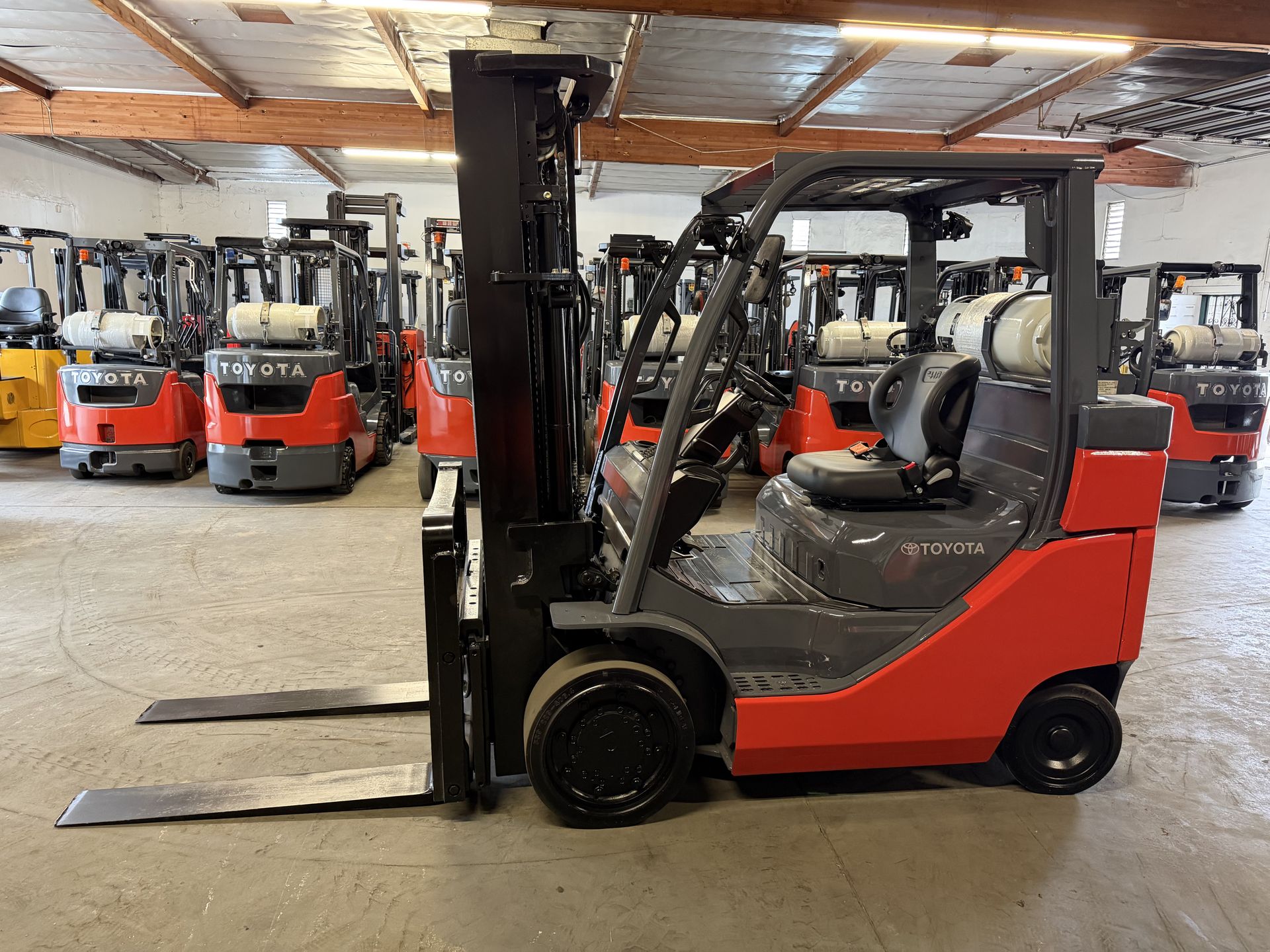 2020 Toyota 8FGC35UBCS Forklift