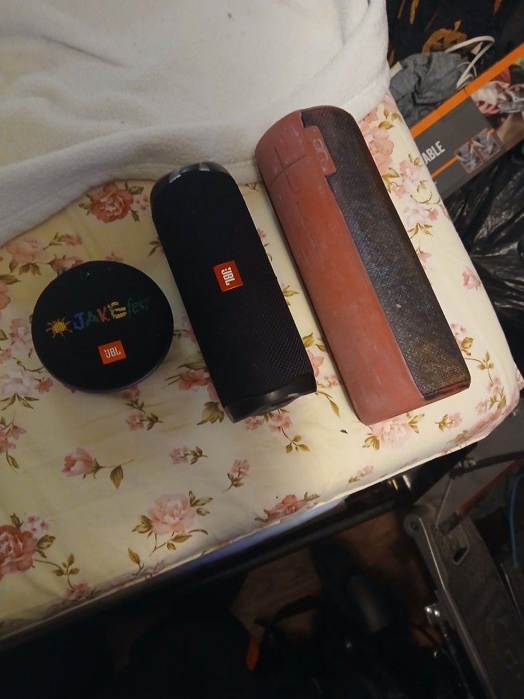 Portable Bluetooth Speakers
