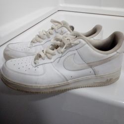 Nike Air Force 1 Low 12.5 (White)