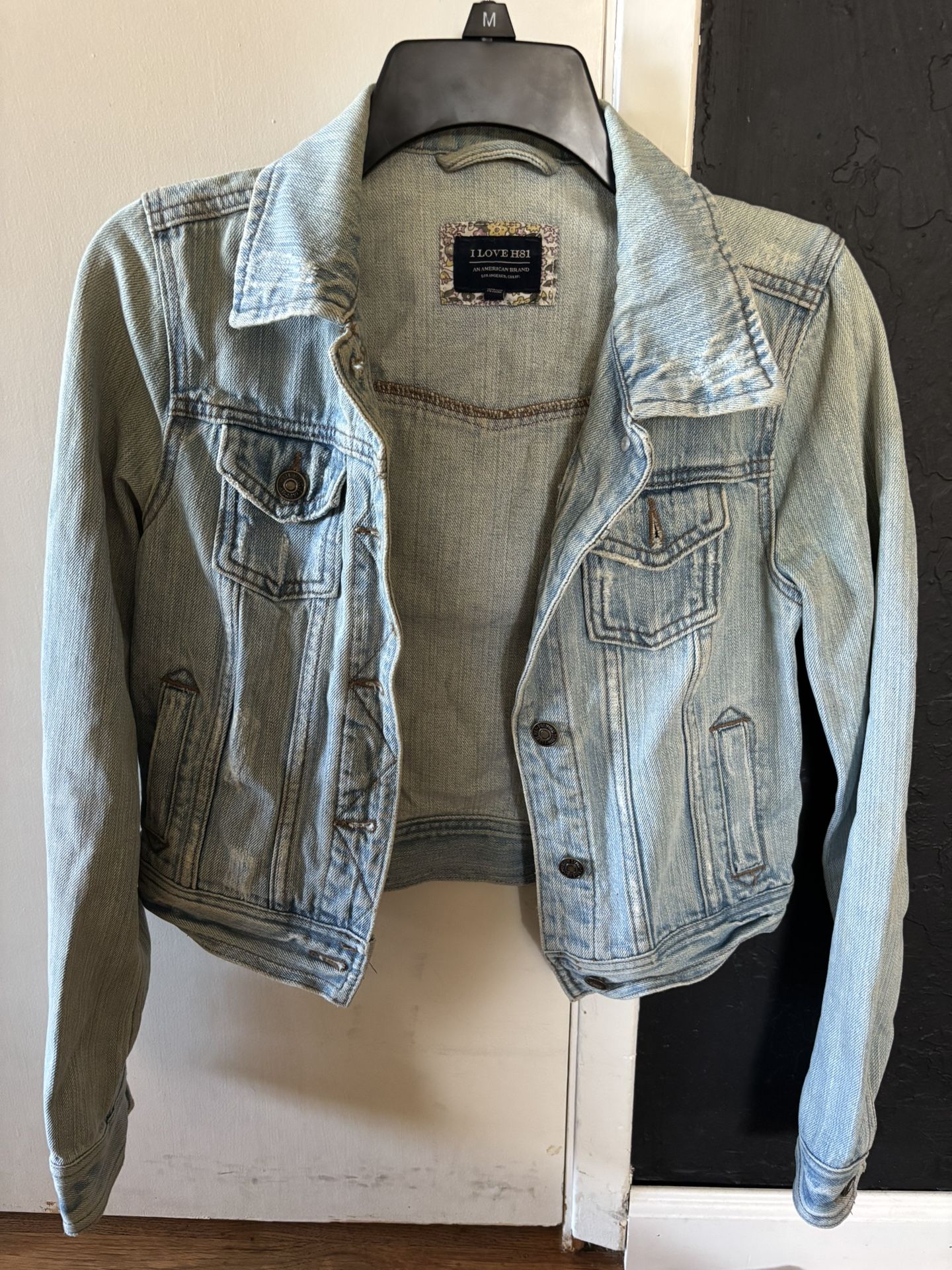 Women’s Denim/Jean Jacket