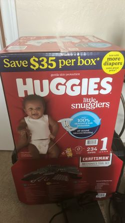 Huggies Little Smugglers Diapers 234 Count 