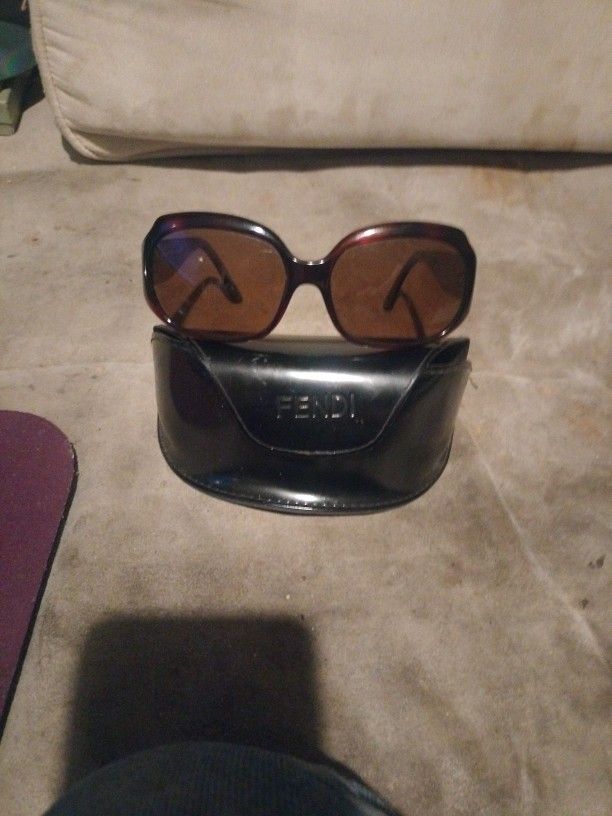 Fendi Sunglasses With Hardshell Case