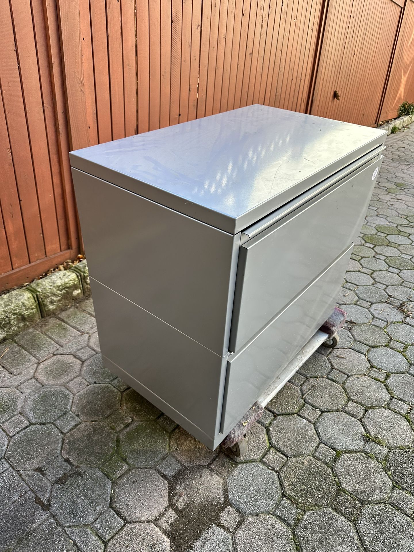 File Cabinet - 2 Drawer