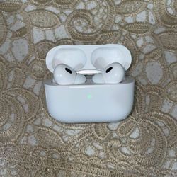 AirPods Pro’s (2nd Generation)