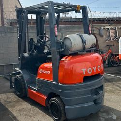 Toyota Forklift FOR SALE 