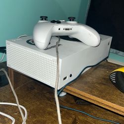 Xbox S Used Good Condition 