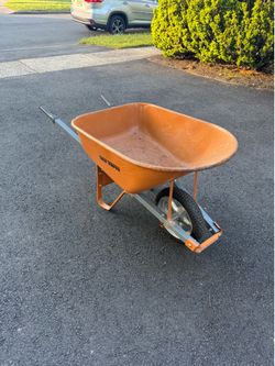 TRUE TEMPER Wheelbarrow