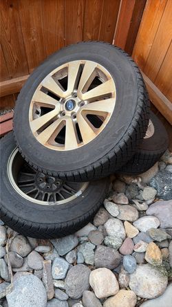 2016 Subaru outback three tires
