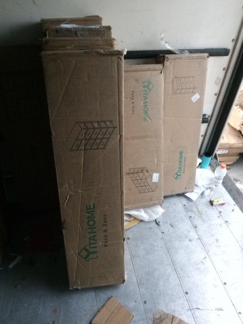 Brand New In Box Storage Chest Dressers $20 Each Retail Over $100 Each Online