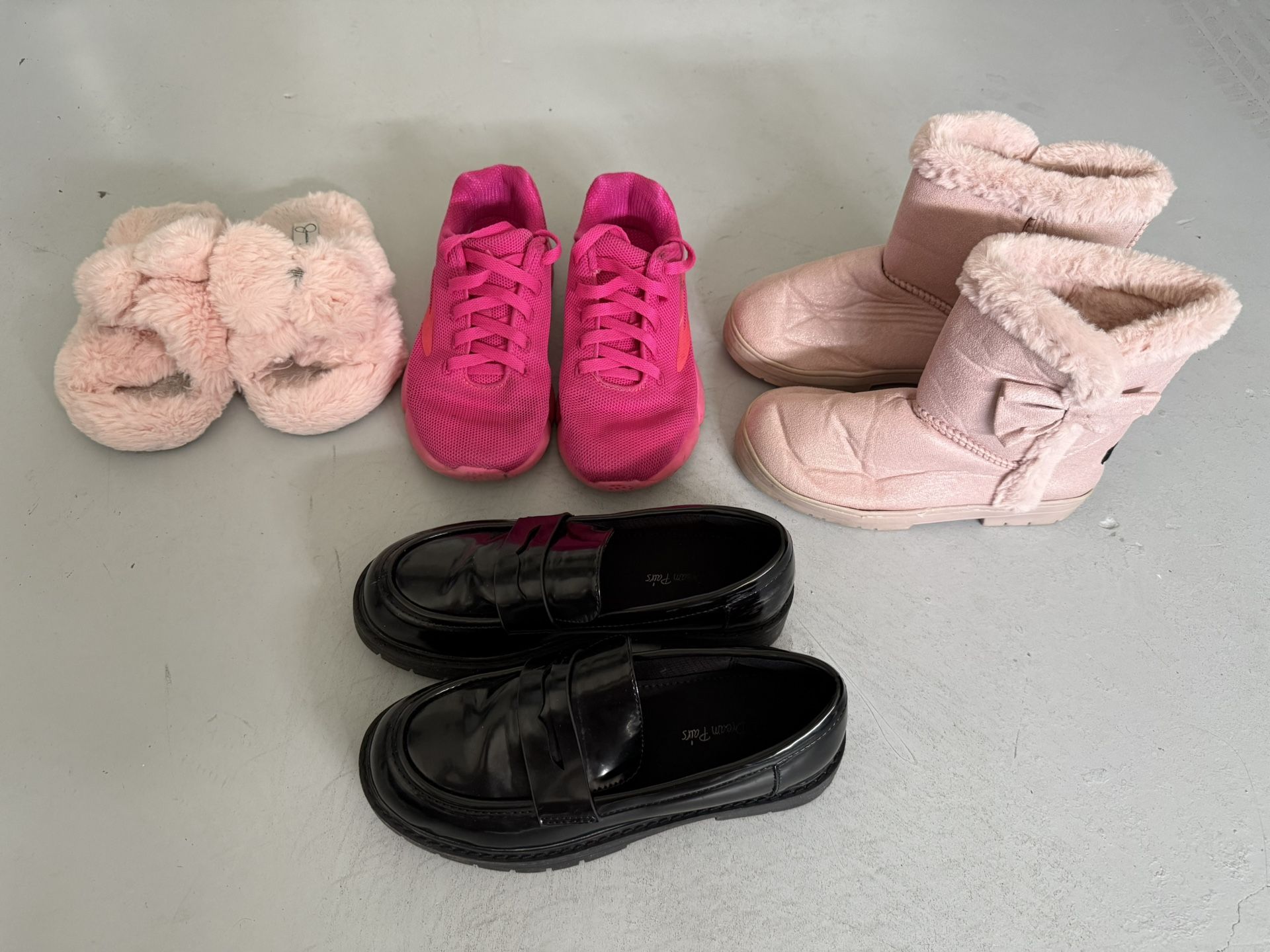 Girls Shoe Lot Size 1,2 Sneakers Boots Dress Shoes 