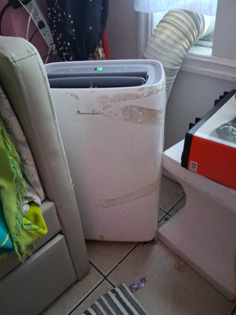 Dehumidifier And Ac Windo Unit