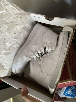White Jordan1 Size 7w