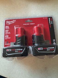 Milwaukee M12 batteries 3ah  new